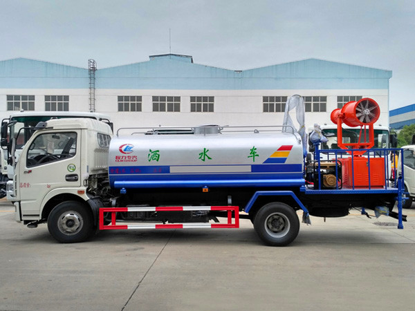 25米-35米园林绿化用6方-8方喷雾除尘多功能抑尘车